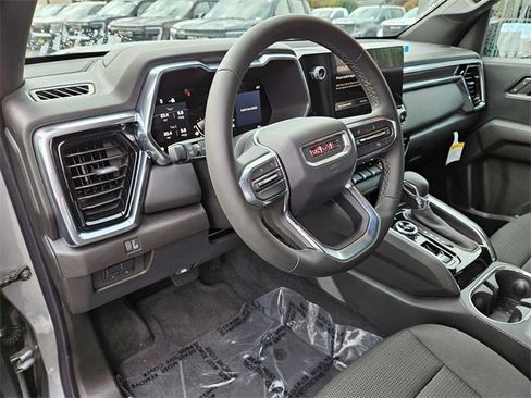 New 2025 GMC Canyon Elevation w/ Convenience Package image 18