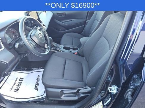 Used 2024 Toyota Corolla LE image 27