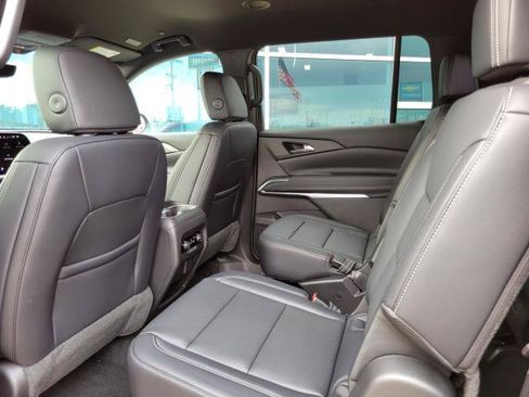 New 2027 Chevrolet Traverse LT w/ Midnight/Sport Edition AWD/4WD image 26