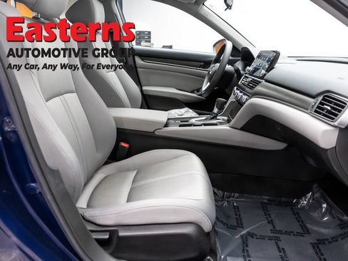 Used 2019 Honda Accord EX image 22