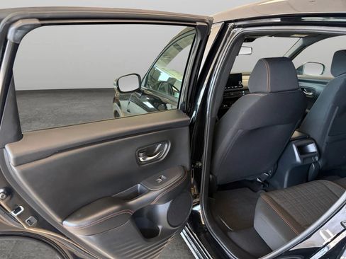 Used 2023 Honda HR-V Sport image 14