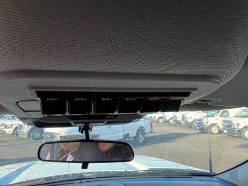 New 2025 Ford F550 4x4 Crew Cab Super Duty image 10