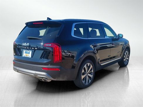 Used 2022 Kia Telluride S image 5