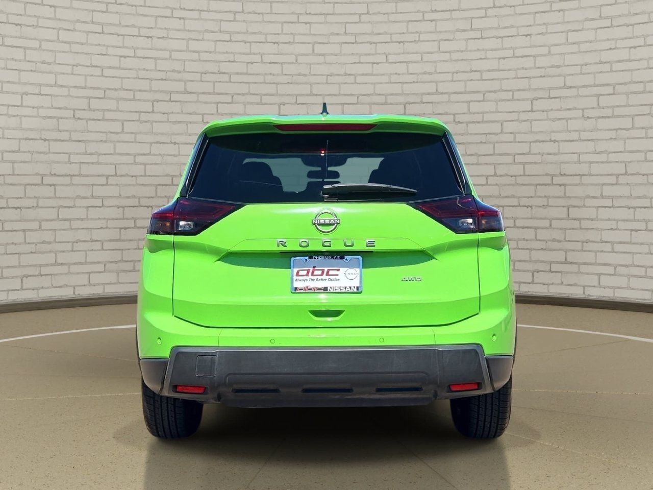 Used 2025 Nissan Rogue S AWD/4WD image 6