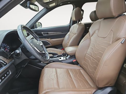 Used 2022 Kia Telluride SX w/ SX Prestige Package image 9