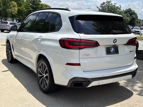 Used 2021 BMW X5 xDrive40i w/ M Sport Package AWD/4WD image 3
