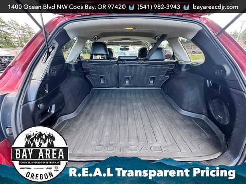 Used 2016 Subaru Outback 2.5i Limited image 8