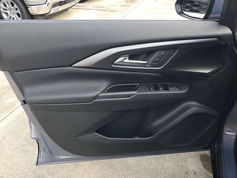 New 2026 Chevrolet Equinox EV LT w/ Comfort Package AWD/4WD image 13