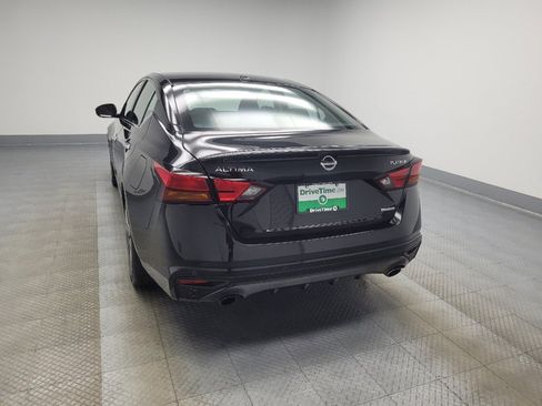 Used 2019 Nissan Altima 2.0 Edition One image 6