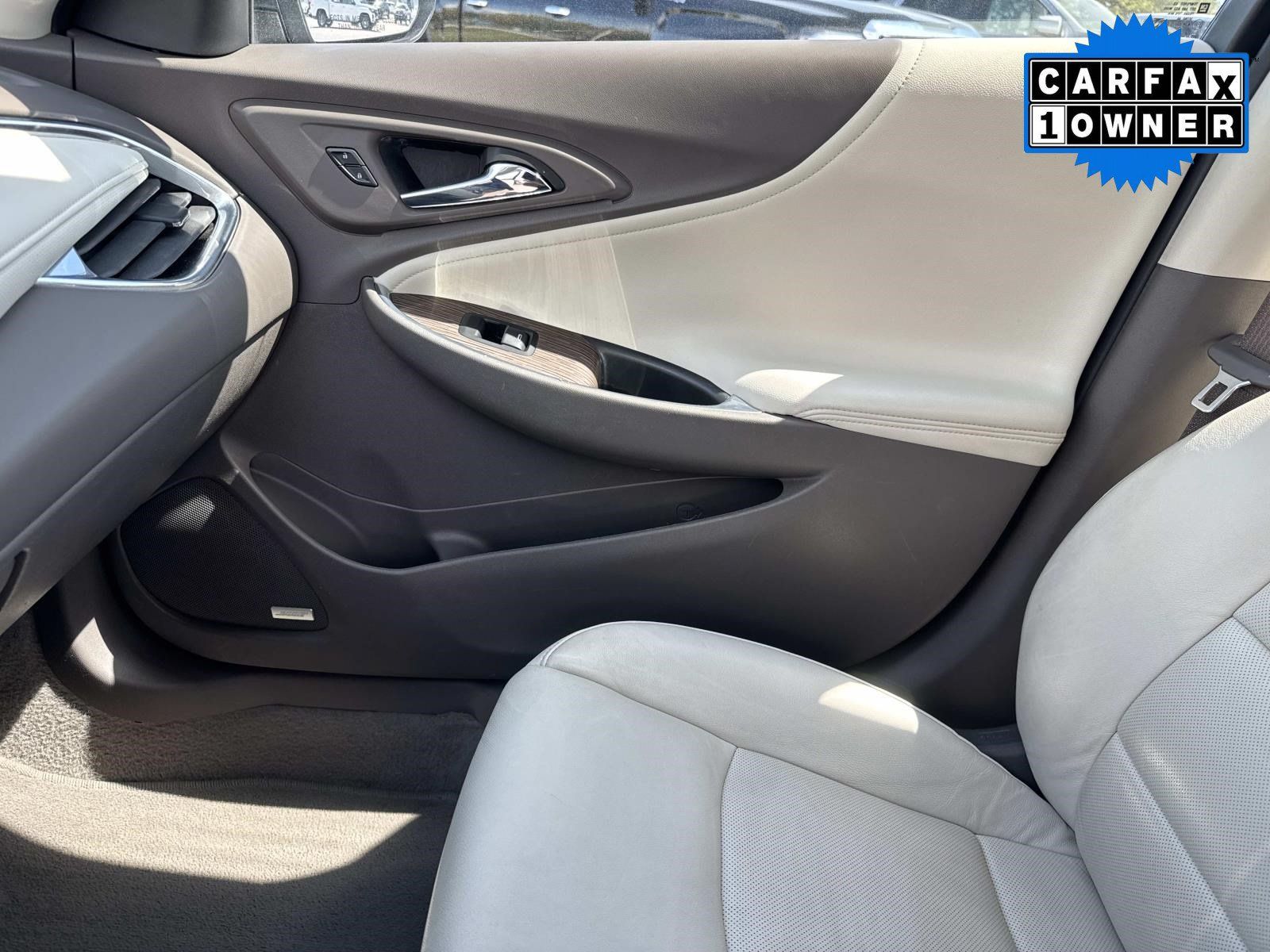 Used 2024 Chevrolet Malibu LT FWD image 25