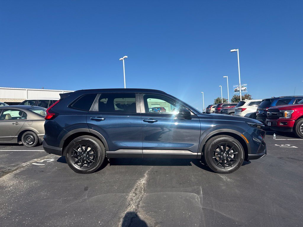 Used 2026 Honda CR-V Sport image 2