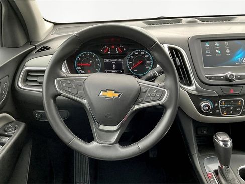 Used 2018 Chevrolet Equinox LT image 10