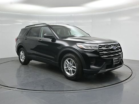 New 2026 Ford Explorer Active RWD image 57