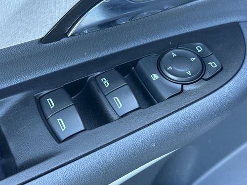 Used 2021 Chevrolet Bolt LT image 13