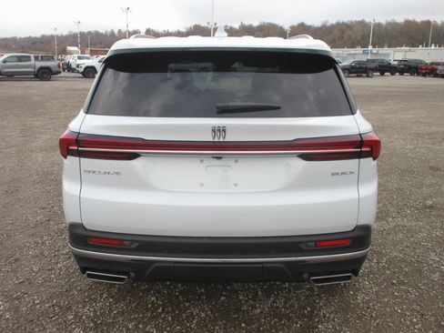 New 2026 Buick Enclave Preferred image 6