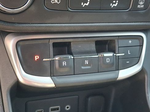 Certified 2024 GMC Terrain SLE FWD image 14