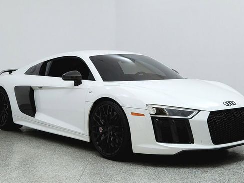 Used 2017 Audi R8 V10 plus AWD/4WD image 7