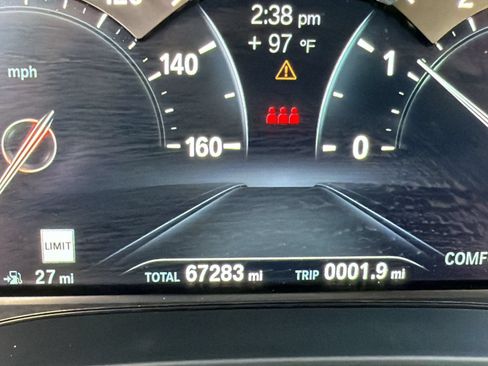 Used 2019 BMW 530i xDrive AWD/4WD image 21
