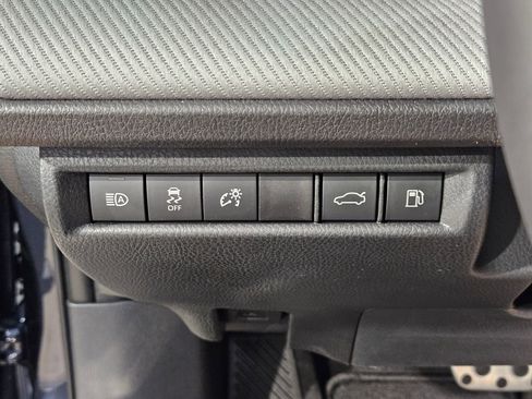 New 2026 Toyota Camry SE FWD image 13