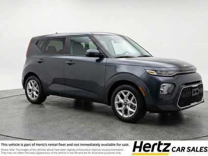 Used 2025 Kia Soul LX w/ LX Technology Package