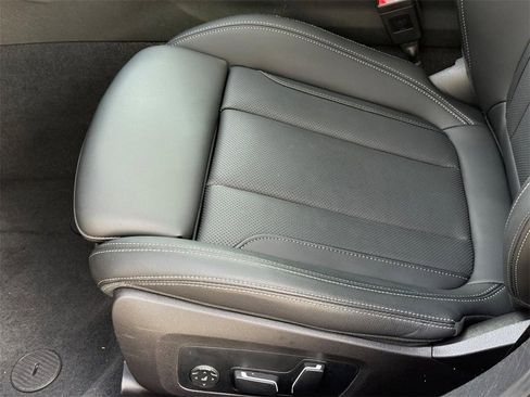 Used 2025 BMW 330i xDrive Sedan image 22