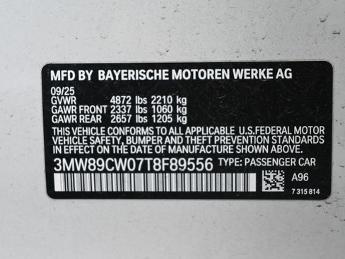 Used 2026 BMW 330i xDrive Sedan w/ M Sport Package AWD/4WD image 18