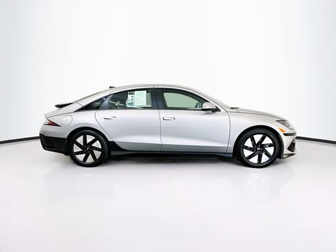 Used 2024 Hyundai Ioniq 6 SE image 10