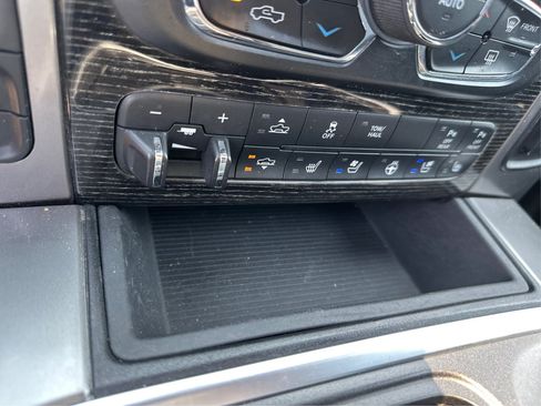 Used 2016 RAM 1500 Limited AWD/4WD image 13