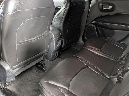 Used 2018 Jeep Compass Latitude w/ Popular Equipment Group image 24