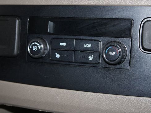 Used 2019 Chevrolet Suburban Premier w/ Max Trailering Package image 35