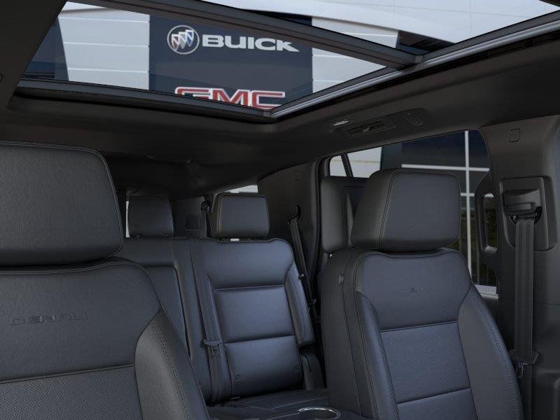 New 2026 GMC Yukon Denali w/ Advanced Technology Package AWD/4WD image 24