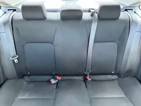 Used 2022 Honda Civic LX image 13