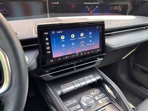 New 2026 Lincoln Nautilus Premier AWD/4WD image 24