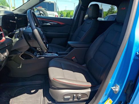Used 2026 Chevrolet TrailBlazer RS AWD/4WD image 13