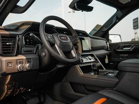 New 2026 GMC Sierra 1500 AT4 w/ AT4 Premium Package AWD/4WD image 17