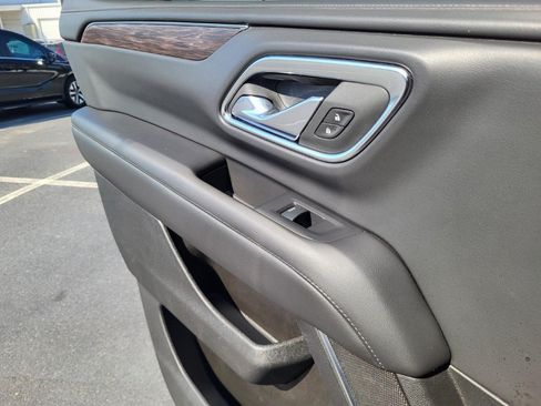 Used 2024 Chevrolet Tahoe LT RWD image 18