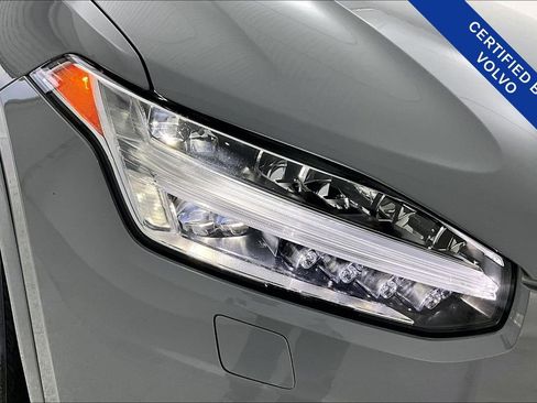 Used 2024 Volvo XC90 B5 Core w/ Protection Package Premier image 39