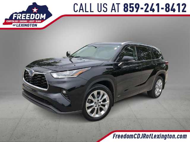 Used 2023 Toyota Highlander Limited AWD/4WD image 1