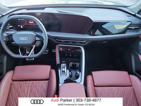 Used 2025 Audi SQ5 Premium Plus AWD/4WD image 9
