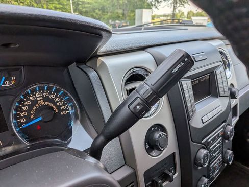 Used 2013 Ford F150 XLT w/ Luxury Equipment Group AWD/4WD image 12