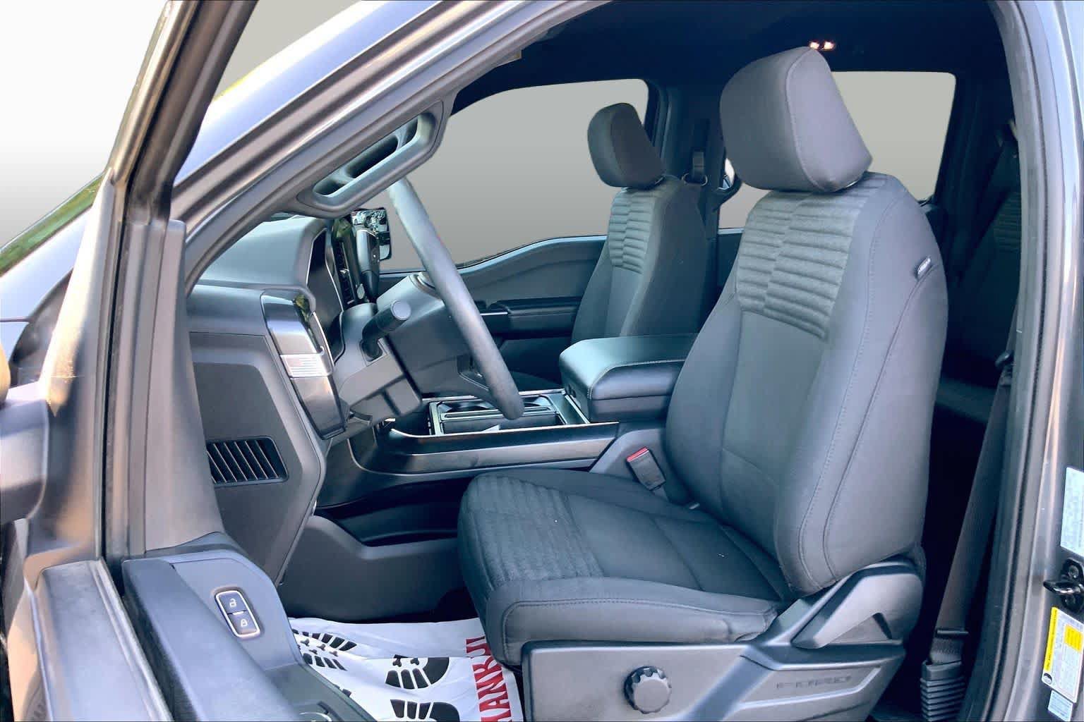 Used 2023 Ford F150 XL w/ STX Appearance Package RWD image 8