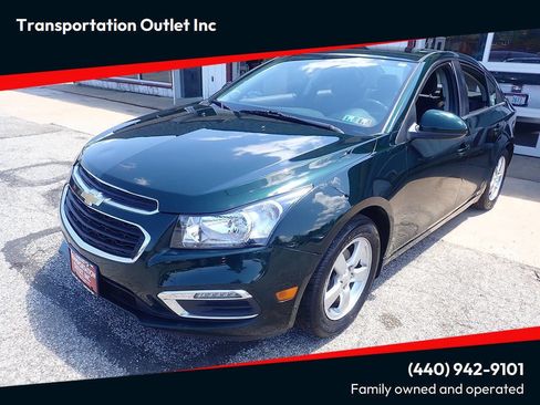 Used 2015 Chevrolet Cruze LT FWD image 1