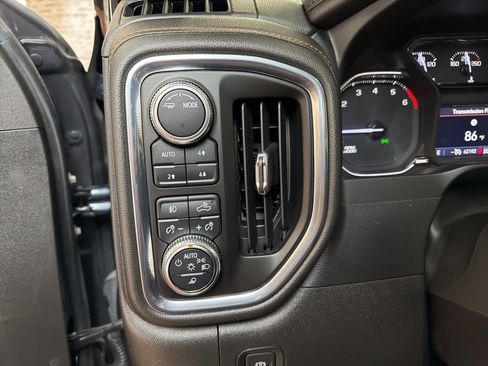 Used 2021 GMC Sierra 1500 AT4 image 23