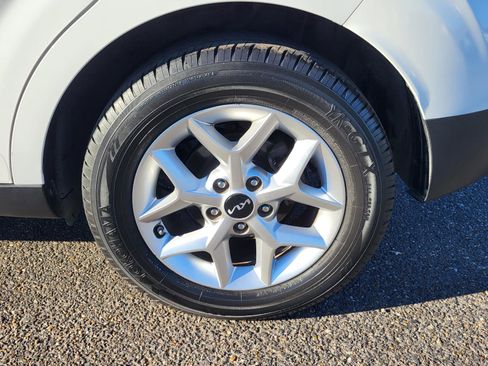 Used 2022 Kia Soul LX w/ Technology Package image 31