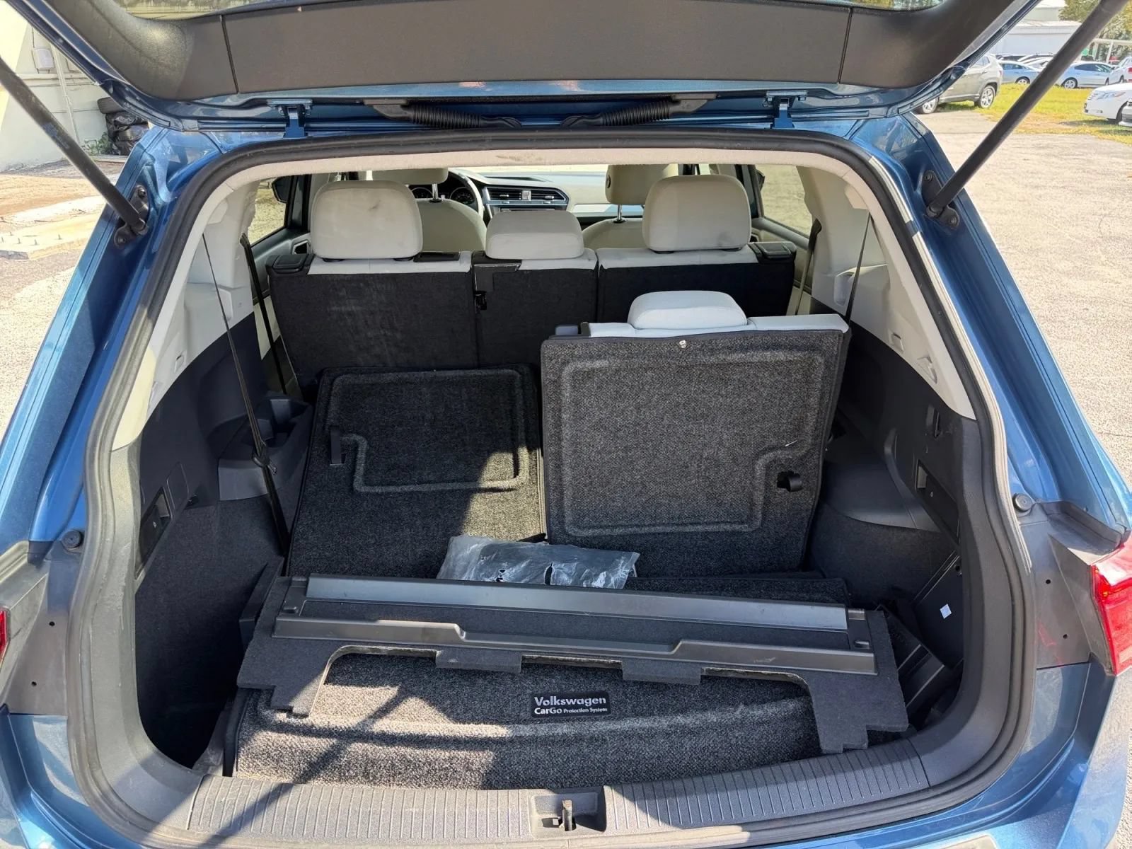 Used 2019 Volkswagen Tiguan S FWD image 21