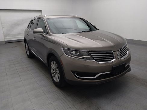 Used 2016 Lincoln MKX Premiere w/ Cargo Accessories Package FWD image 13
