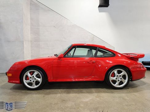 Used 1997 Porsche 911 GT3 RS image 2