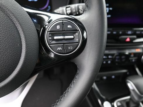 Used 2023 Kia Soul EX FWD image 6