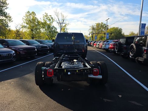 New 2026 RAM 5500 Laramie image 22