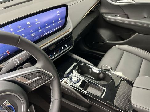 Used 2026 Buick Envision Avenir AWD/4WD image 17